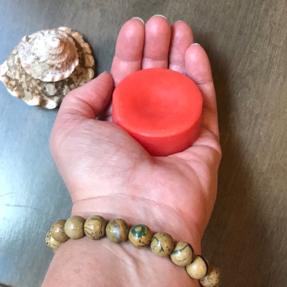 SWEET MANGO Conditioner Bar / Mountain Mom Soap Co - Picture 2 of 6